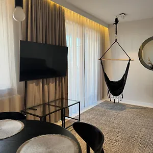 Zurawia 18.11 Apartment